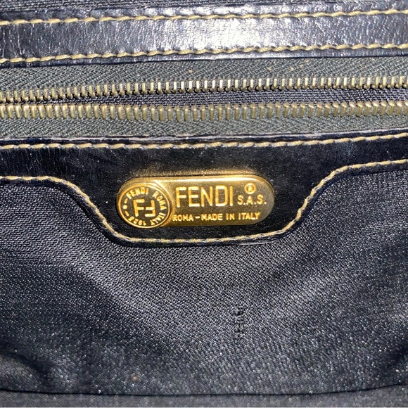 FENDI Vintage Pequin Boston Bag - Picture 12 of 16